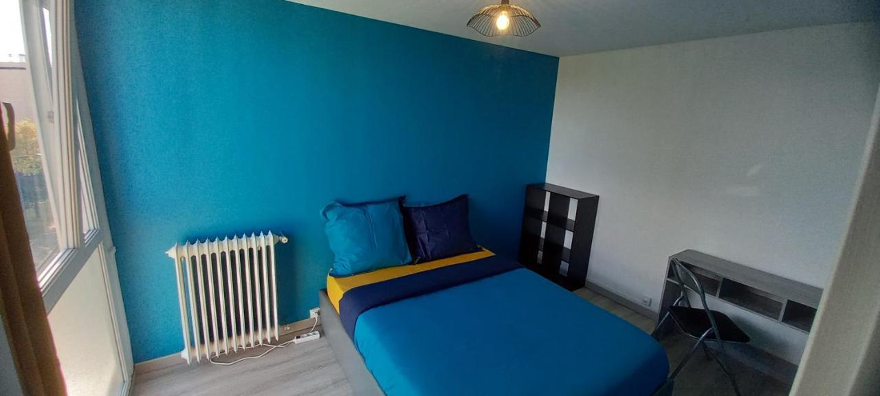 Spacieux, Tendance, avec Vue Panoramique sur Beauvais ! Idéal pour 1 à 6 voyageurs ! 3 lits doubles confortable Extérieur photo